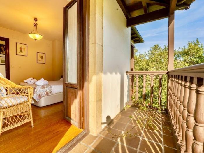 Casona En Puente Viesgo Villa Bagian luar foto
